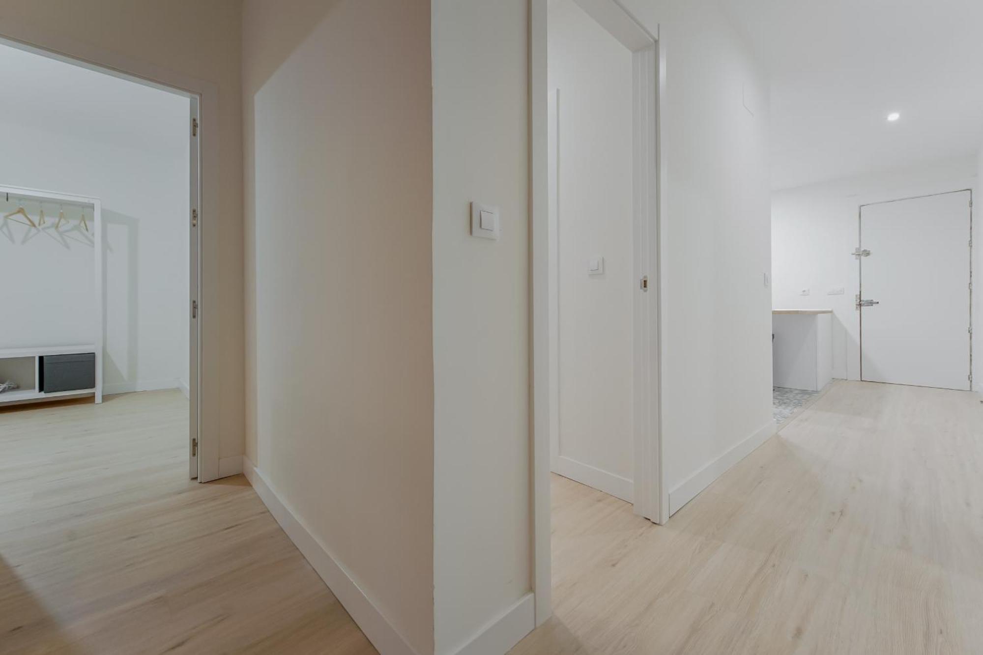 Modern Apt Para 6Pax En La Plaza De Tirso-Centro E1 Madrid Eksteriør bilde