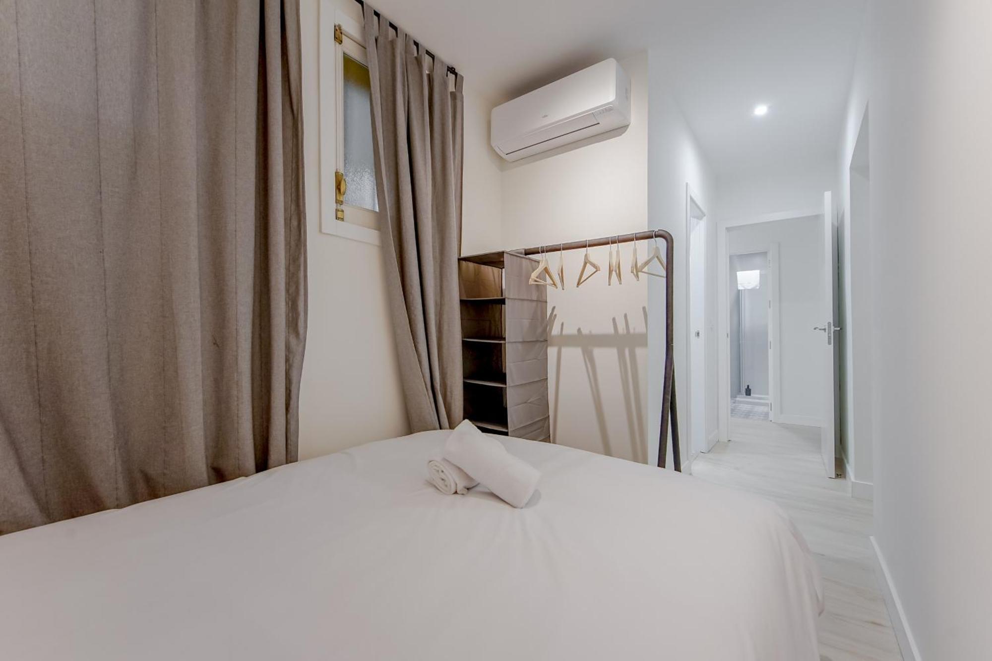 Modern Apt Para 6Pax En La Plaza De Tirso-Centro E1 Madrid Eksteriør bilde