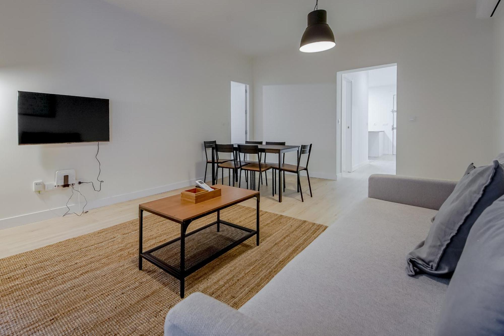 Modern Apt Para 6Pax En La Plaza De Tirso-Centro E1 Madrid Eksteriør bilde